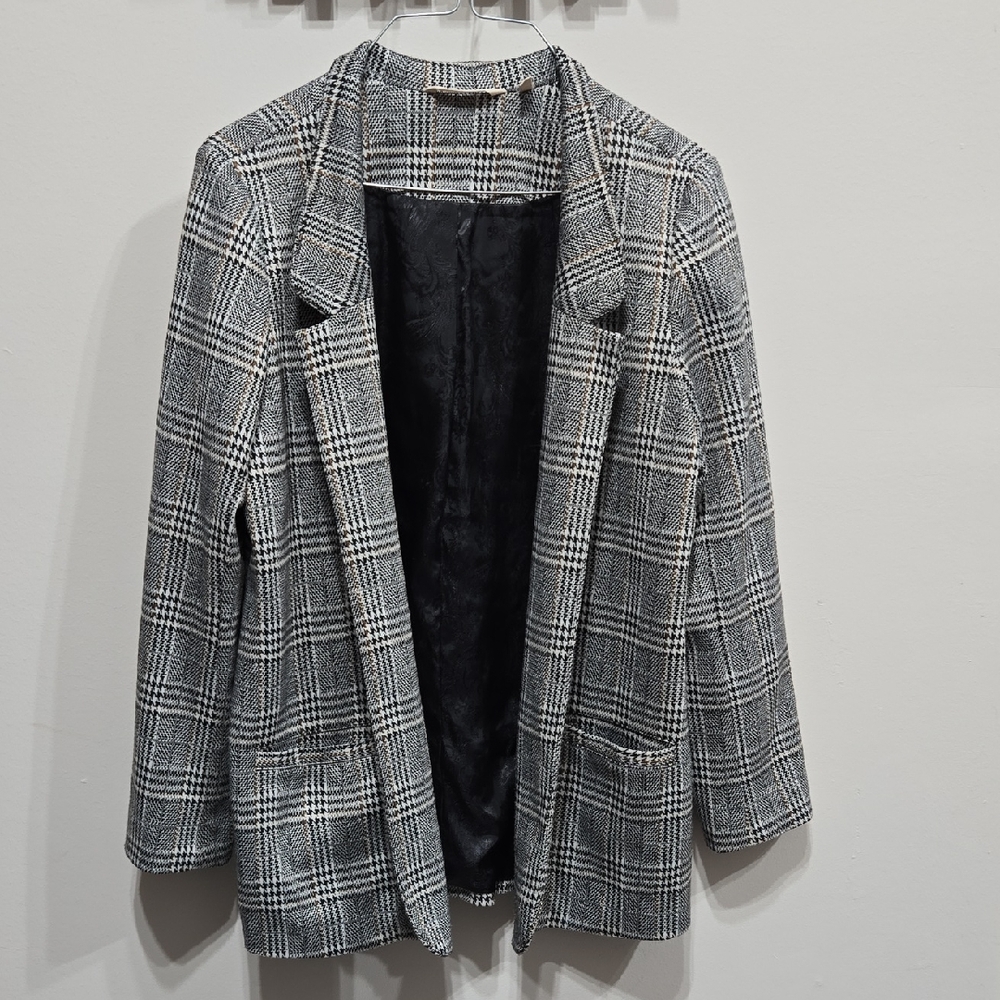 Soft Surroundings Black and White Plaid Blazer